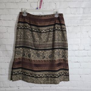 Elegant Multicolor Patterned Skirt